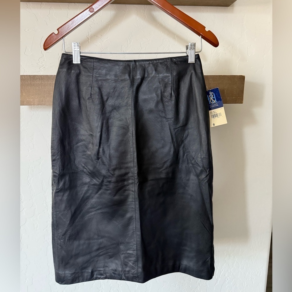Hilard & Hanson|Vintage black 100% lamb leather pencil skirt size 6•••NWT